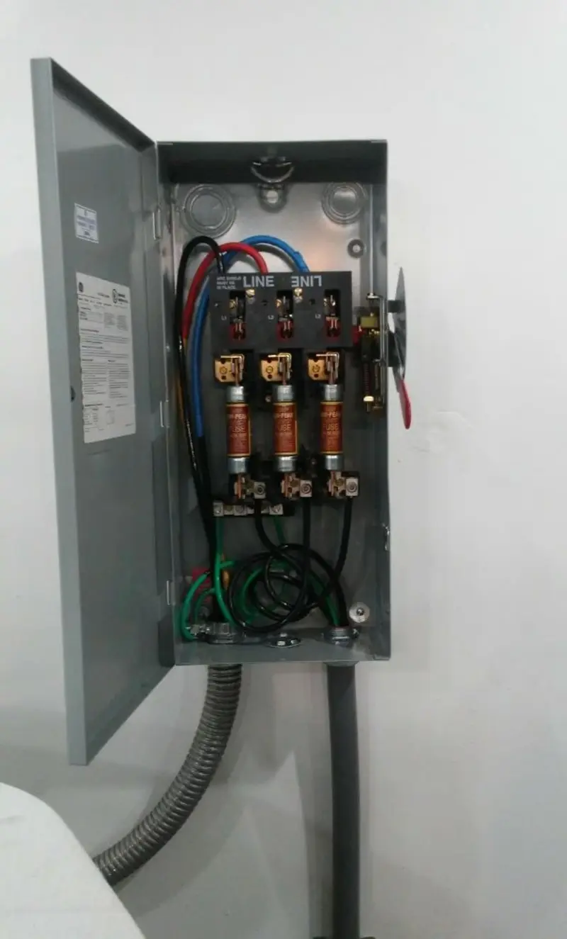 Three-phase disconnect switch installed for Electrical Wiring & Rewiring in Olney